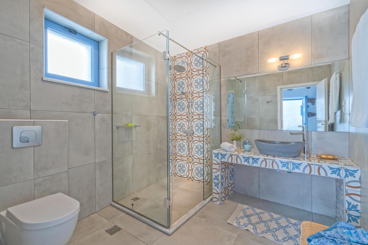Fantasea Luxury Suite Khóra Sfakíon エクステリア 写真
