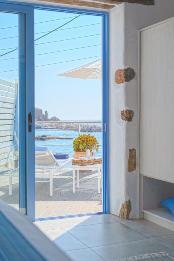 Fantasea Luxury Suite Khóra Sfakíon エクステリア 写真